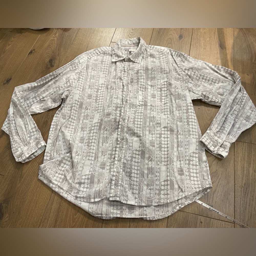 Tilley Long Sleeve Button Down Shirt Cream White Abstract Print XL